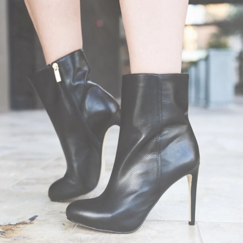 Louise et Cie Black Leather Stiletto Ankle Boots